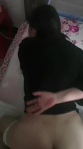 骚货一天不艹不自在